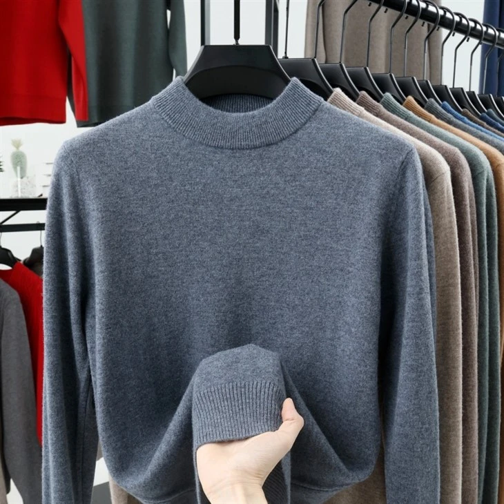 Men Solid Wool Rib Crew Neck
